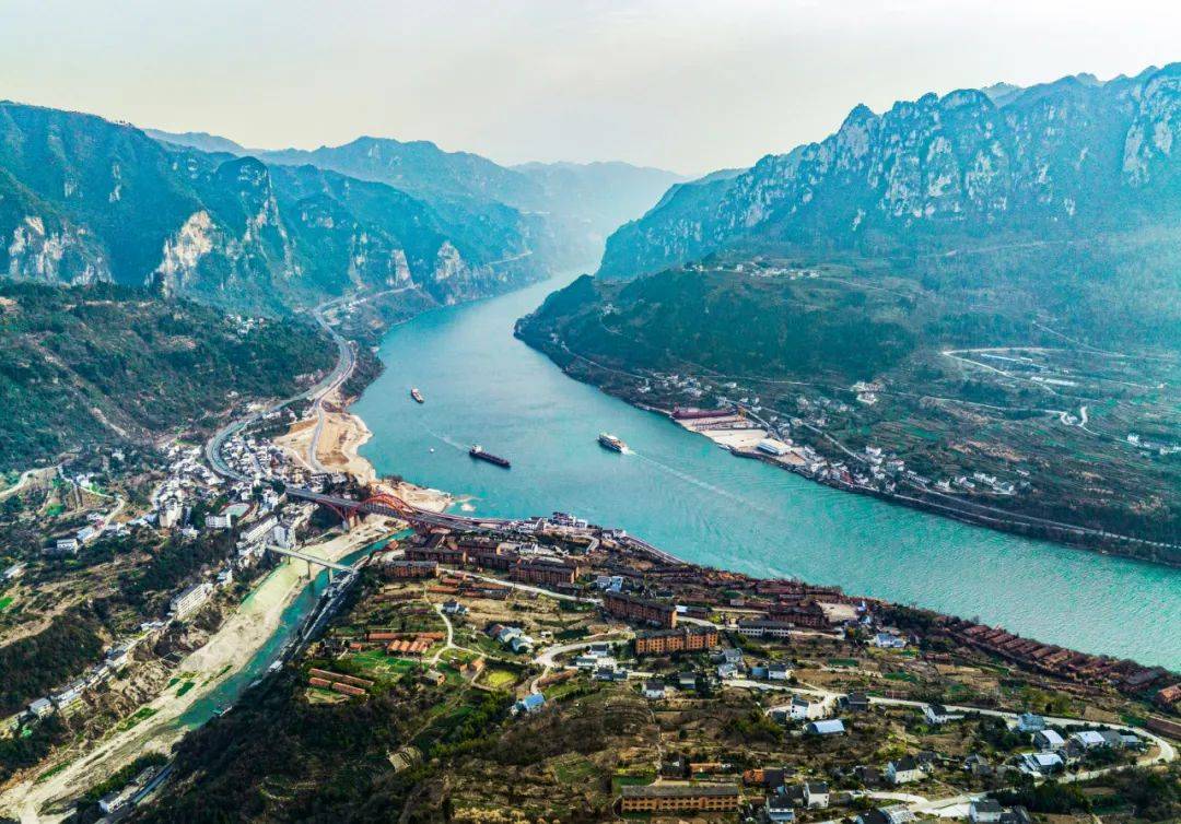 千年古韵与现代活力的湖北印象