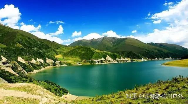 青海，梦想翱翔的蓝天之境